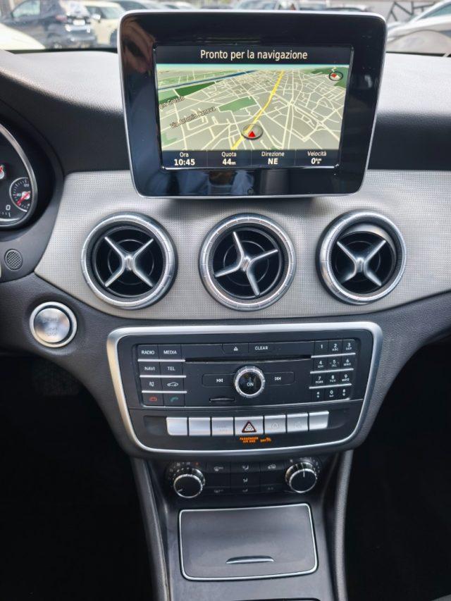 MERCEDES-BENZ CLA 200 d Shooting Brake Automatic Executive Lega Navi