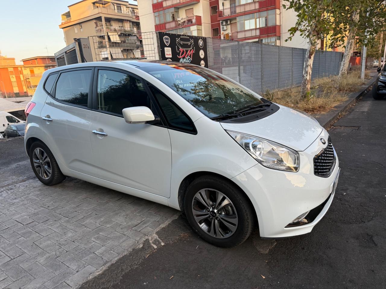 Kia Venga 1.4 CRDi 90 CV S&S High Tech