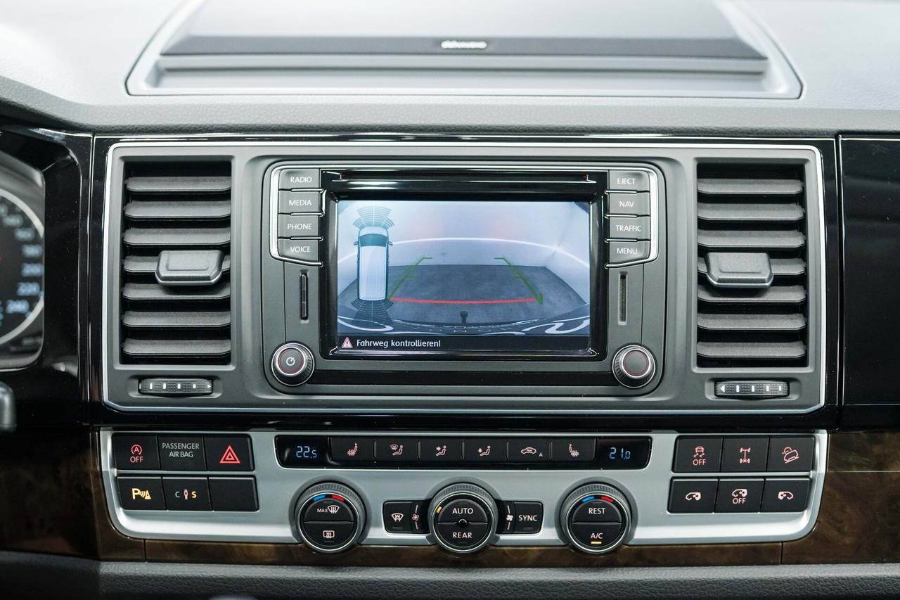 Volkswagen Multivan 2.0 TDI 205CV DSG 4Motion Highline