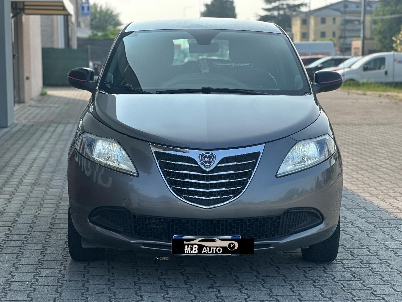 Lancia Ypsilon 85 CV 5 porte Metano Ecochic Gold