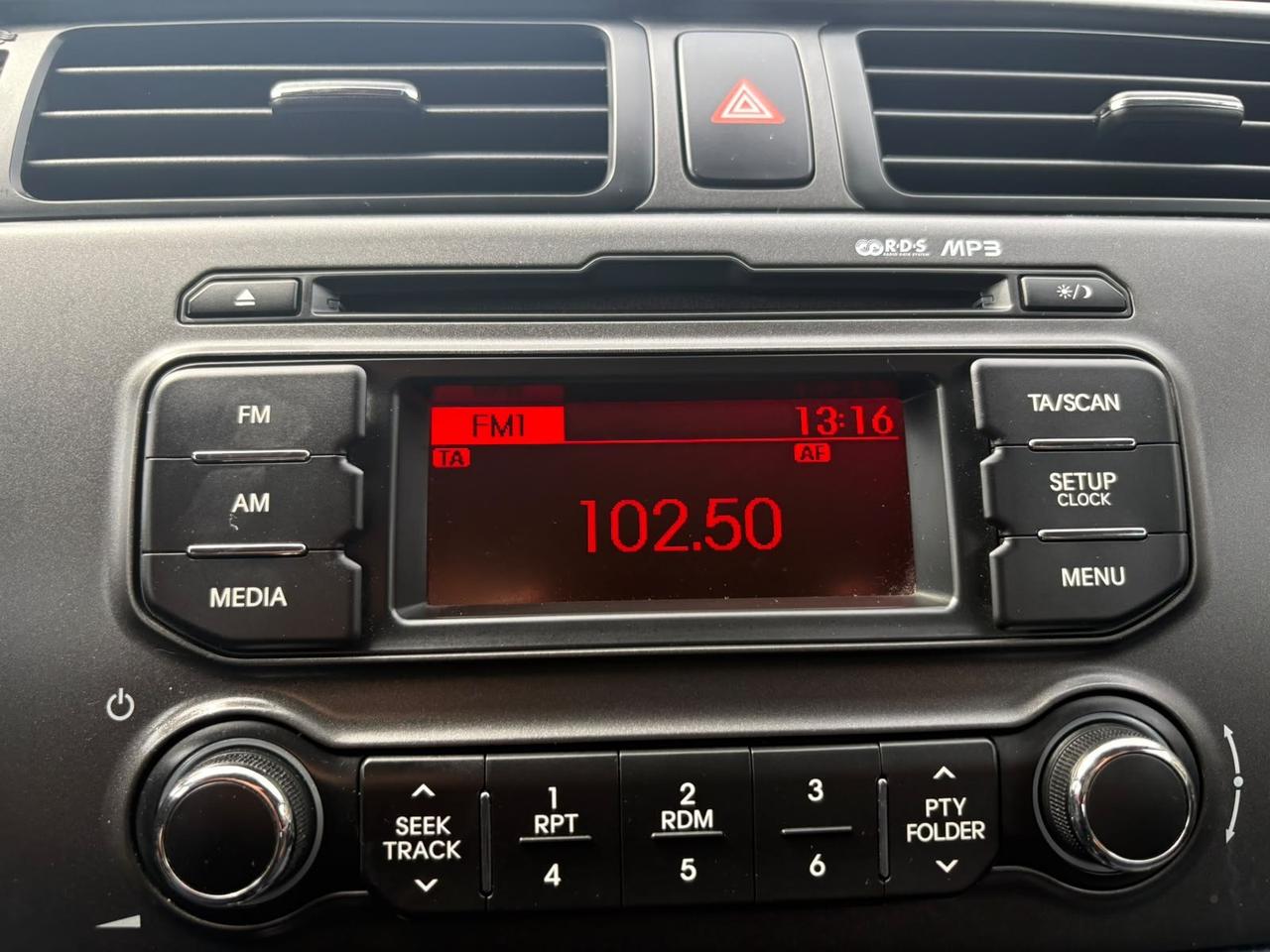 Kia Rio 1.4 CRDi 5 porte Unipro 2012