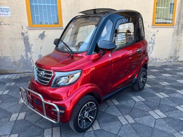 DELTA1 scooter cabinato anziani/disabili