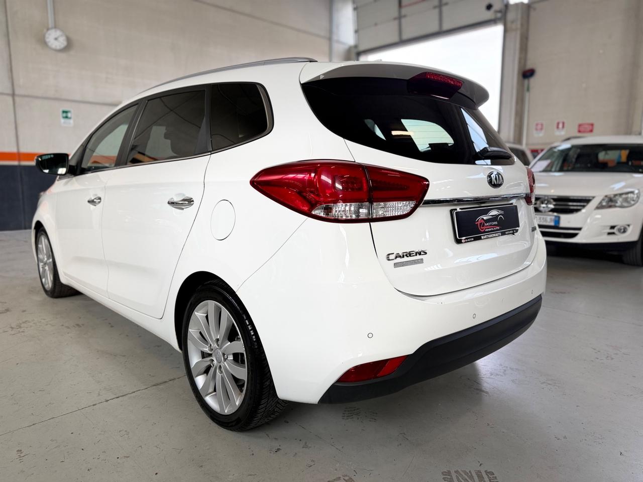 Kia Carens 1.7 CRDi Auto Platinum 7 POSTI