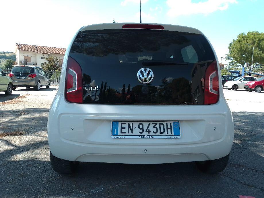 Volkswagen up! 1.0 75 CV 5p. high up!
