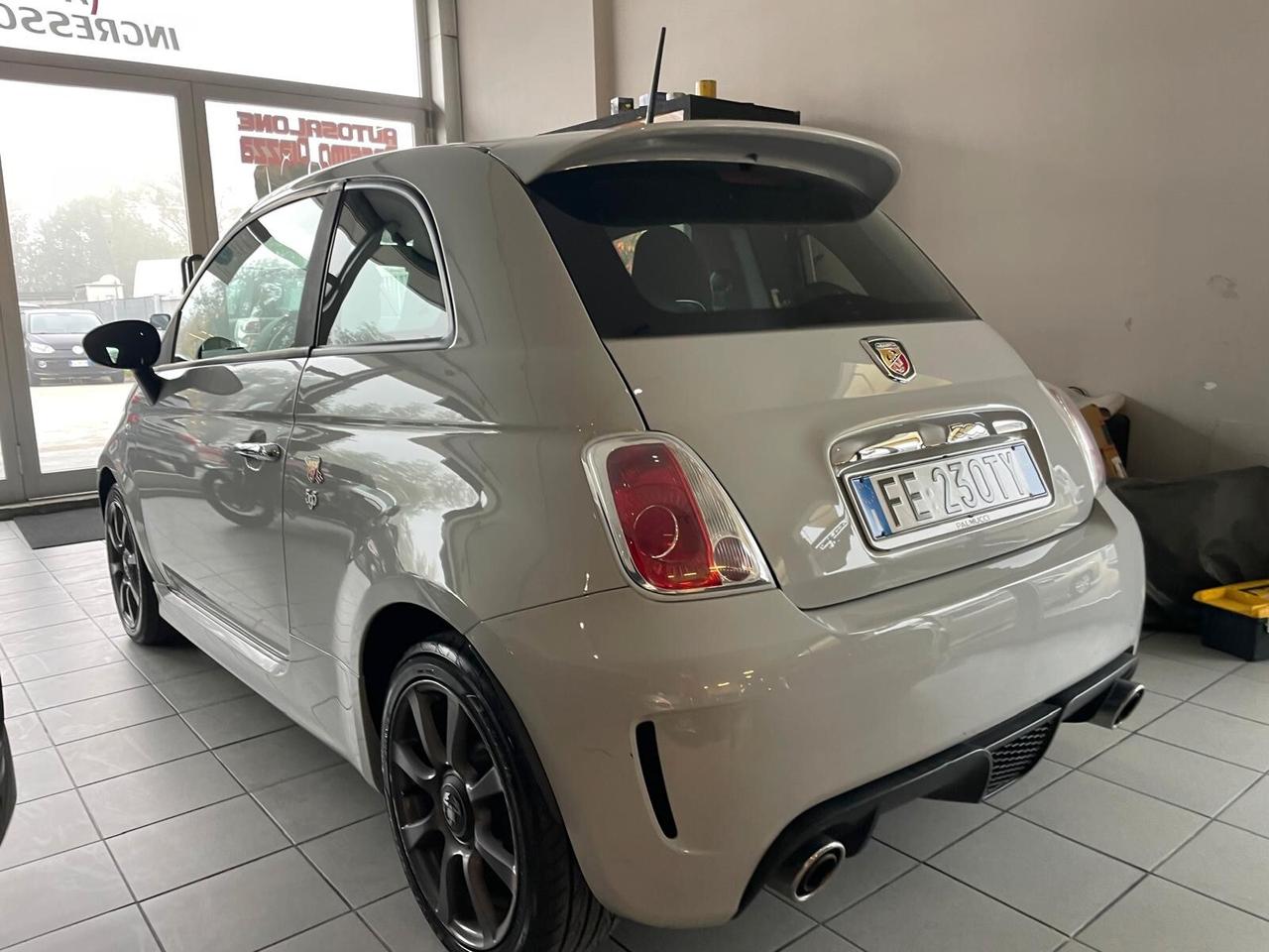 Abarth 595 1.4 Turbo T-Jet 140 CV