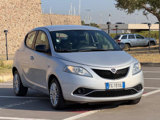 LANCIA Ypsilon 1.2 GOLD 5 POSTI+UCONNECT+SENSORI PARK