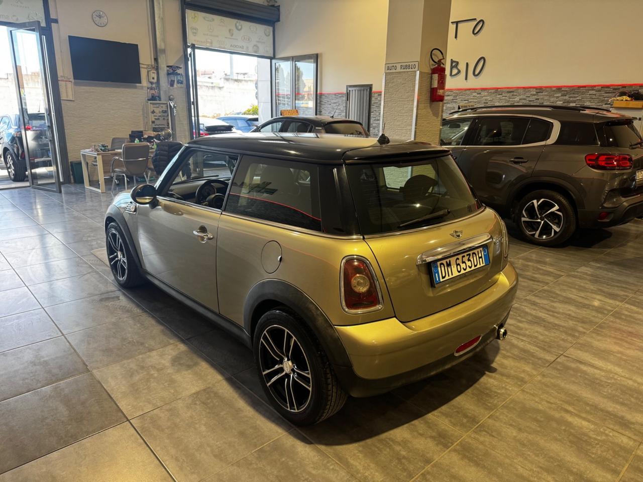 Mini 1.6 16V Cooper D Salt