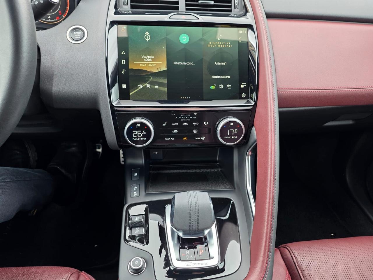 Jaguar E-Pace 2.0D I4 163 CV AWD Auto R-Dynamic HSE