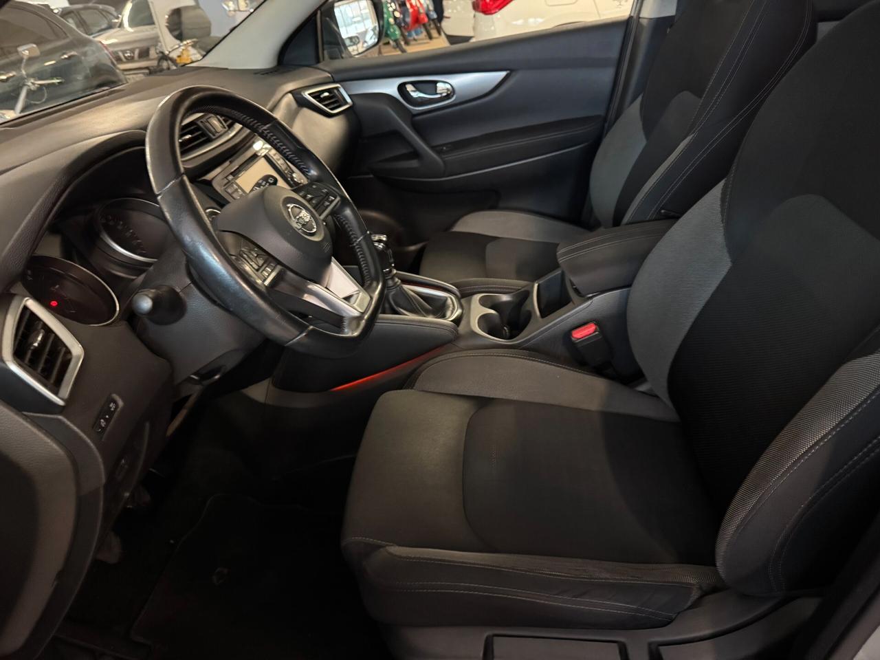 Nissan Qashqai 1.6 dCi 2WD N-Connecta