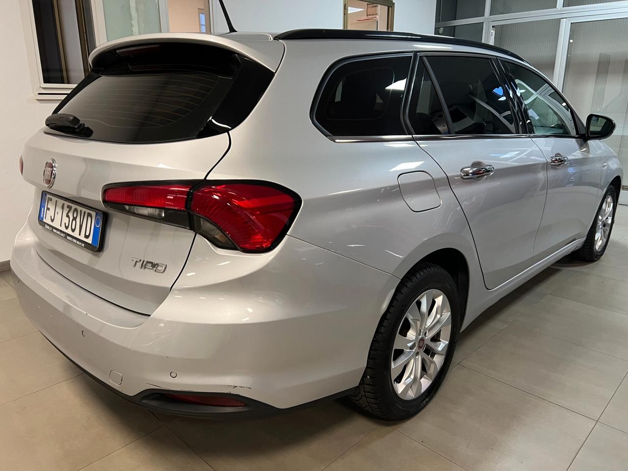 Fiat Tipo 1.6 Mjt S&S SW Lounge