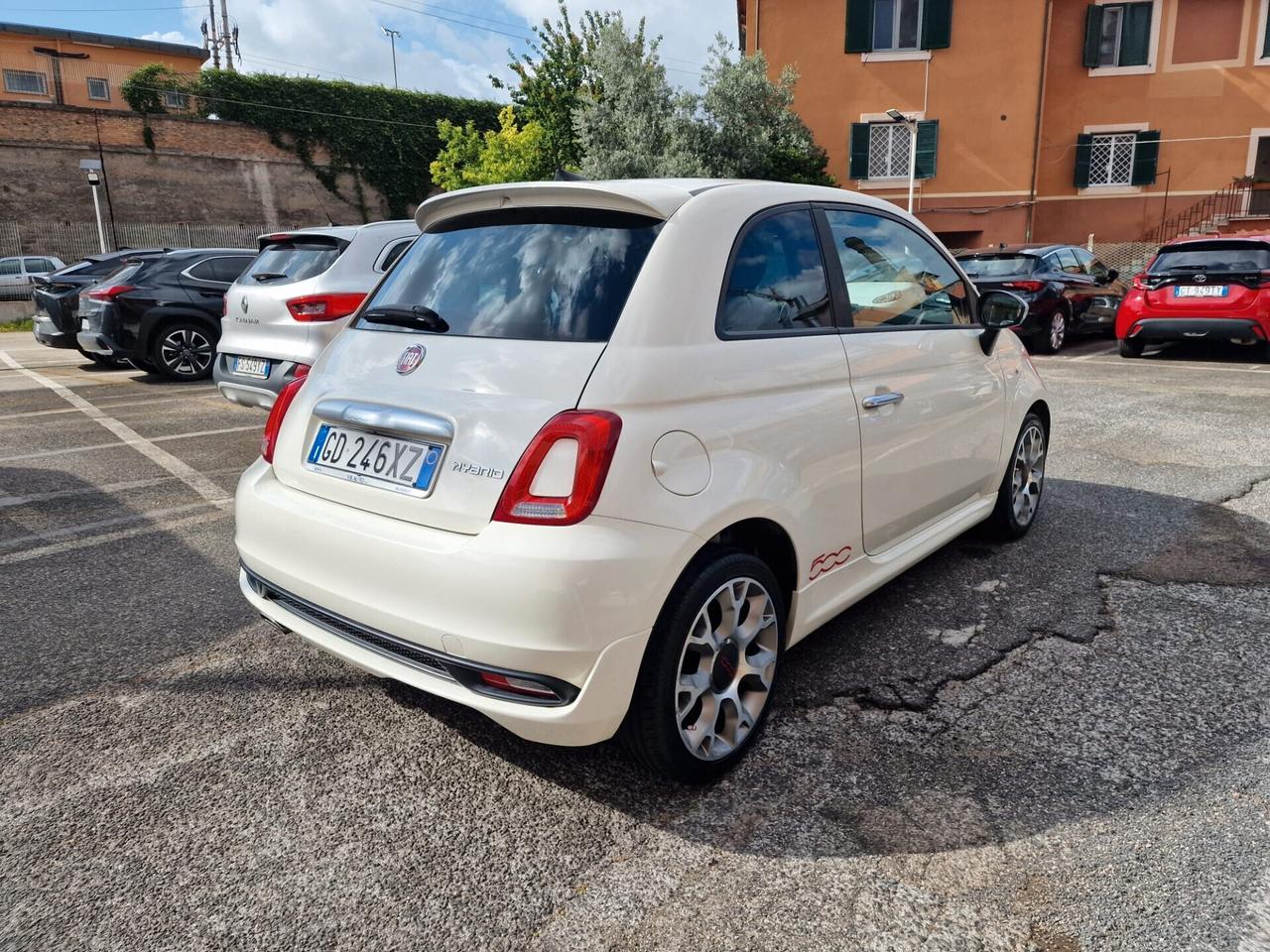 Fiat 500 1.0 Hybrid Rockstar