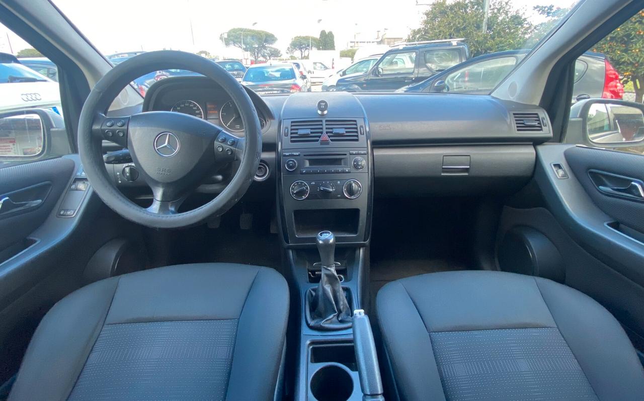 Mercedes-benz A 160 CDI BlueEFFICIENCY