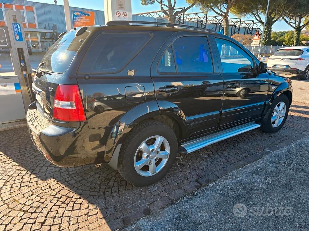 Kia Sorento 2.5 16V CRDI VGT 4WD con 180.000km