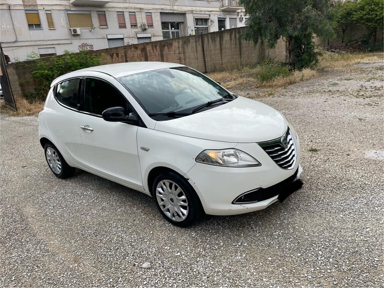 Lancia Ypsilon 1.3 MJT 16V 95 CV 5 porte S&S Platinum