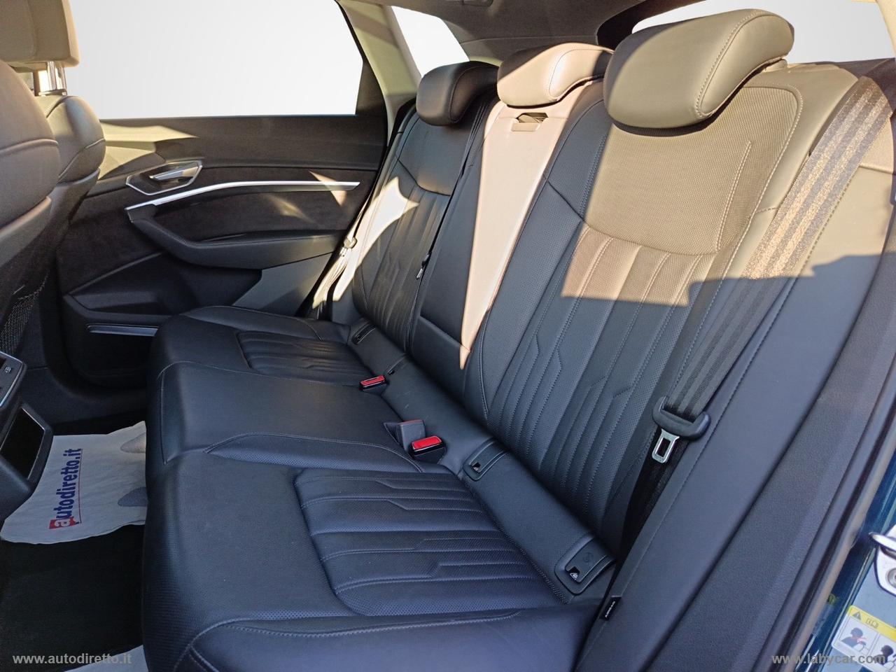 AUDI e-tron 55 quattro Advanced