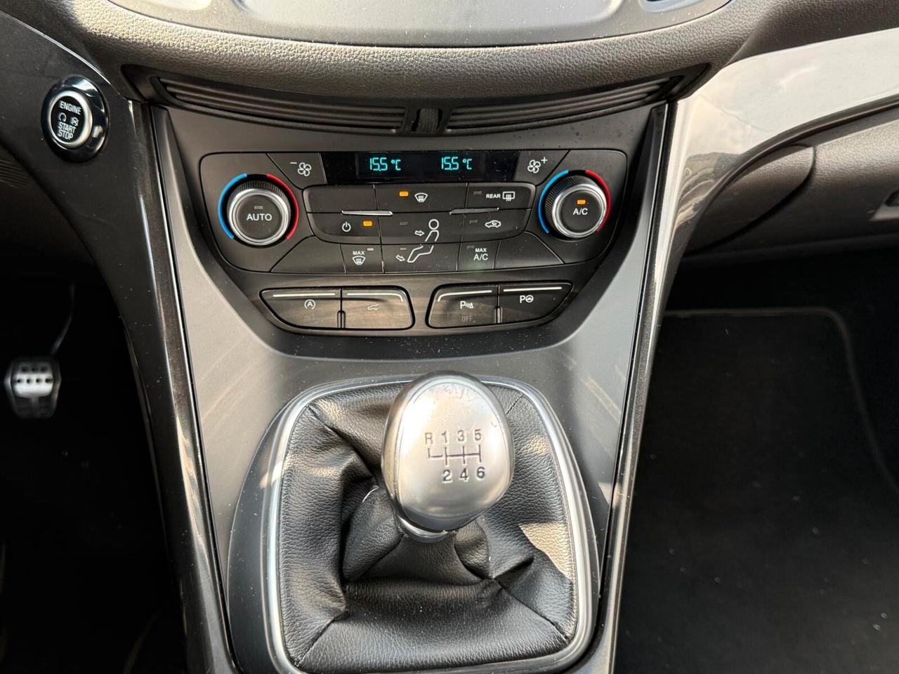 FORD KUGA 2.0 TDCI 150 CV S&S 2WD ST-LINE