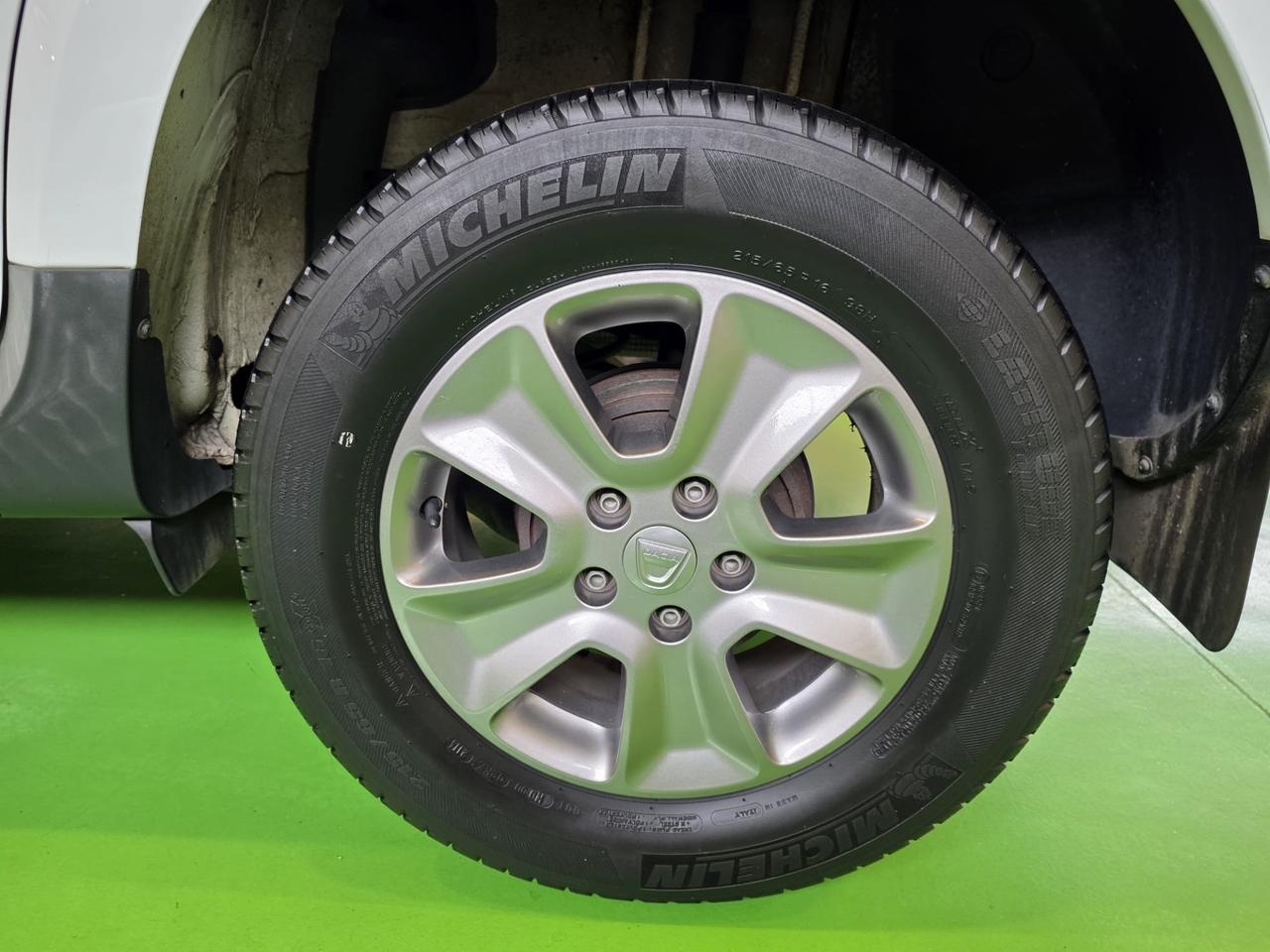 Dacia Duster 1.2 TCe 125CV 4x2 Lauréate