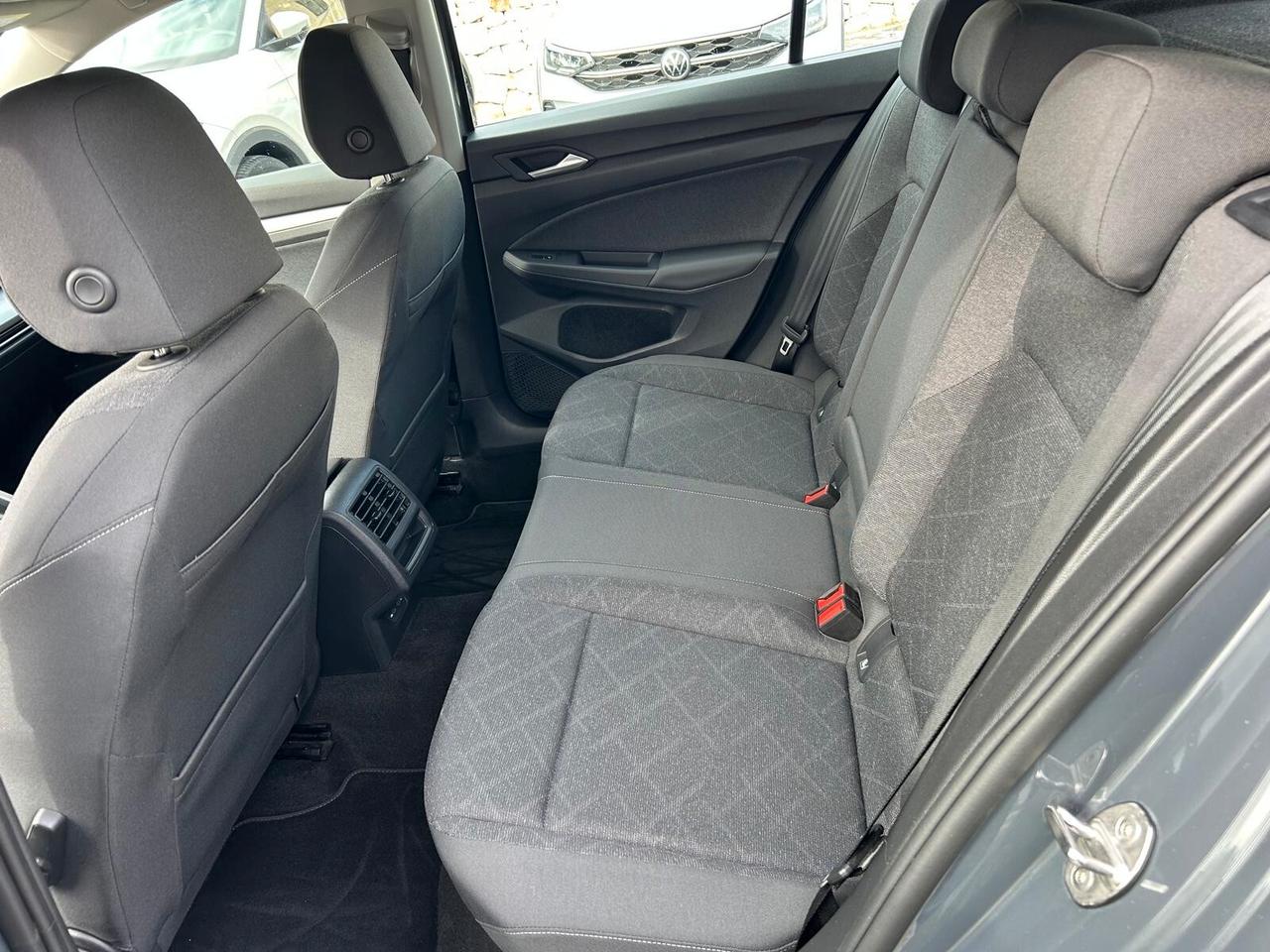 Volkswagen Golf 2.0 TDI 115 CV SCR Life