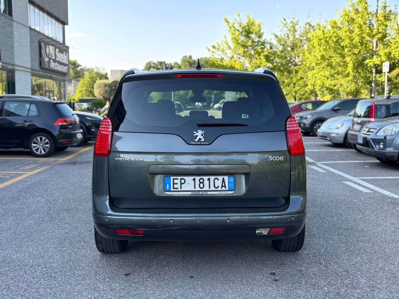 Peugeot 5008 1.6 HDi 115CV Active