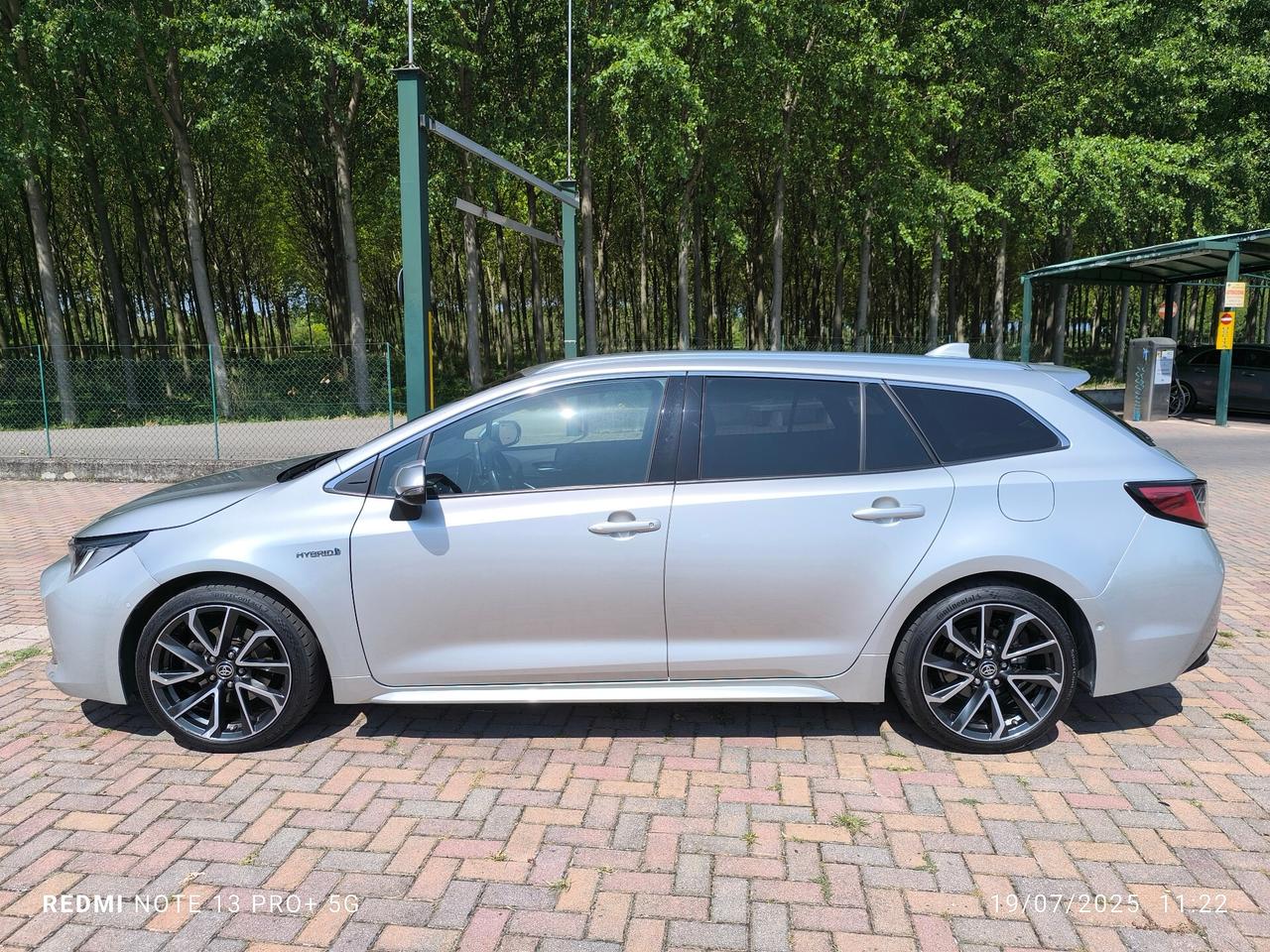 Toyota Corolla Touring Sports 2.0 Hybrid Lounge