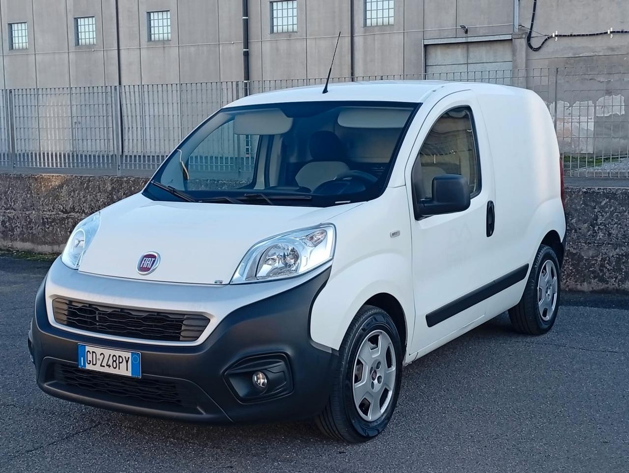 Fiat Fiorino 1.3 MJT neopatentati euro6b
