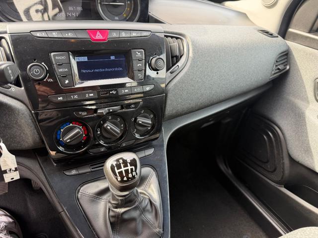 LANCIA Ypsilon 1.0 FireFly 5 porte S&S Hybrid Silver Plus 5 POSTI