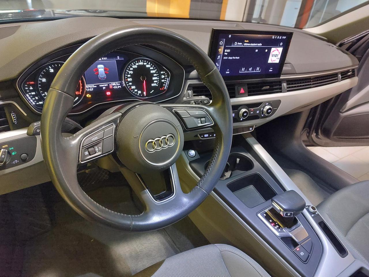 Audi A4 Avant 35 2.0 tdi mhev Business 163cv s-tronic