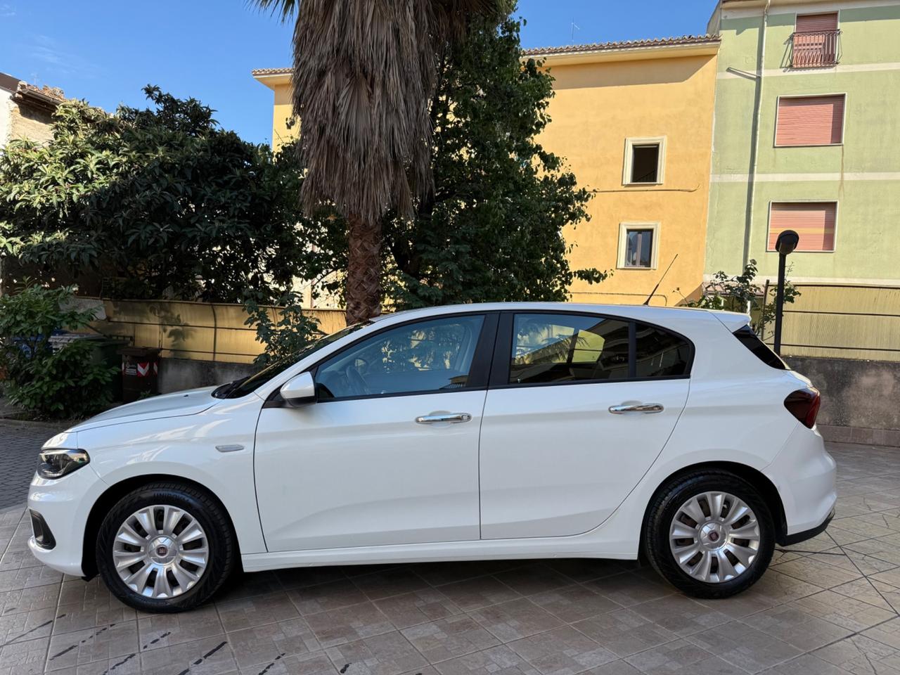 Fiat Tipo 1.6 Mjt S&S 5 porte Easy Business
