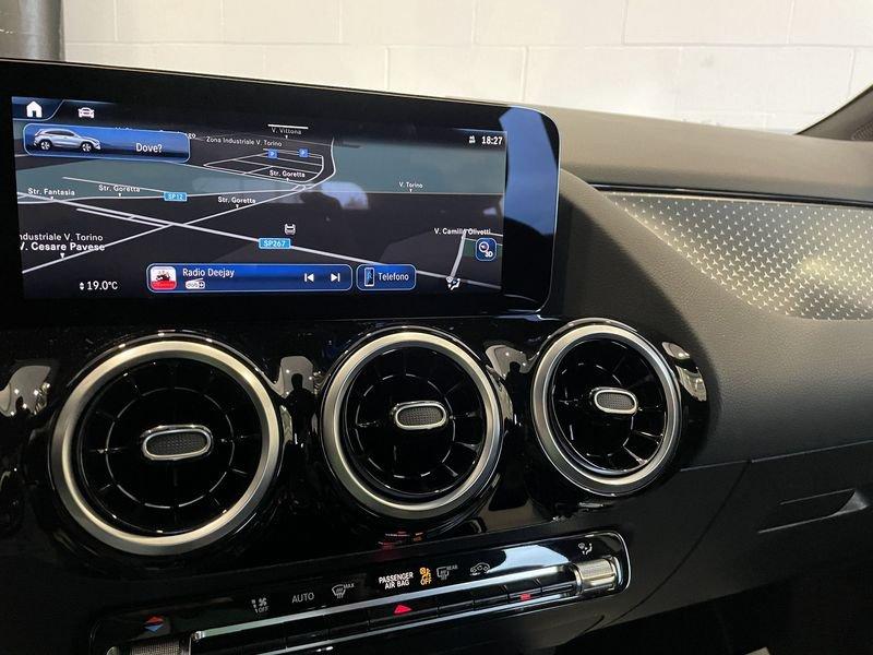 Mercedes-Benz GLA GLA 180 Automatic Progressive Advanced