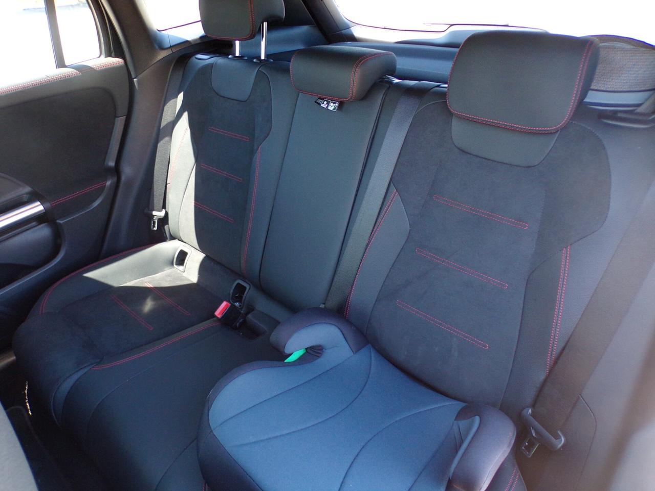 Mercedes-benz GLA 200 d AMG LINE PREMIUM PLUS AUTO – NIGHT PACKAGE - FULL OPTIONAL
