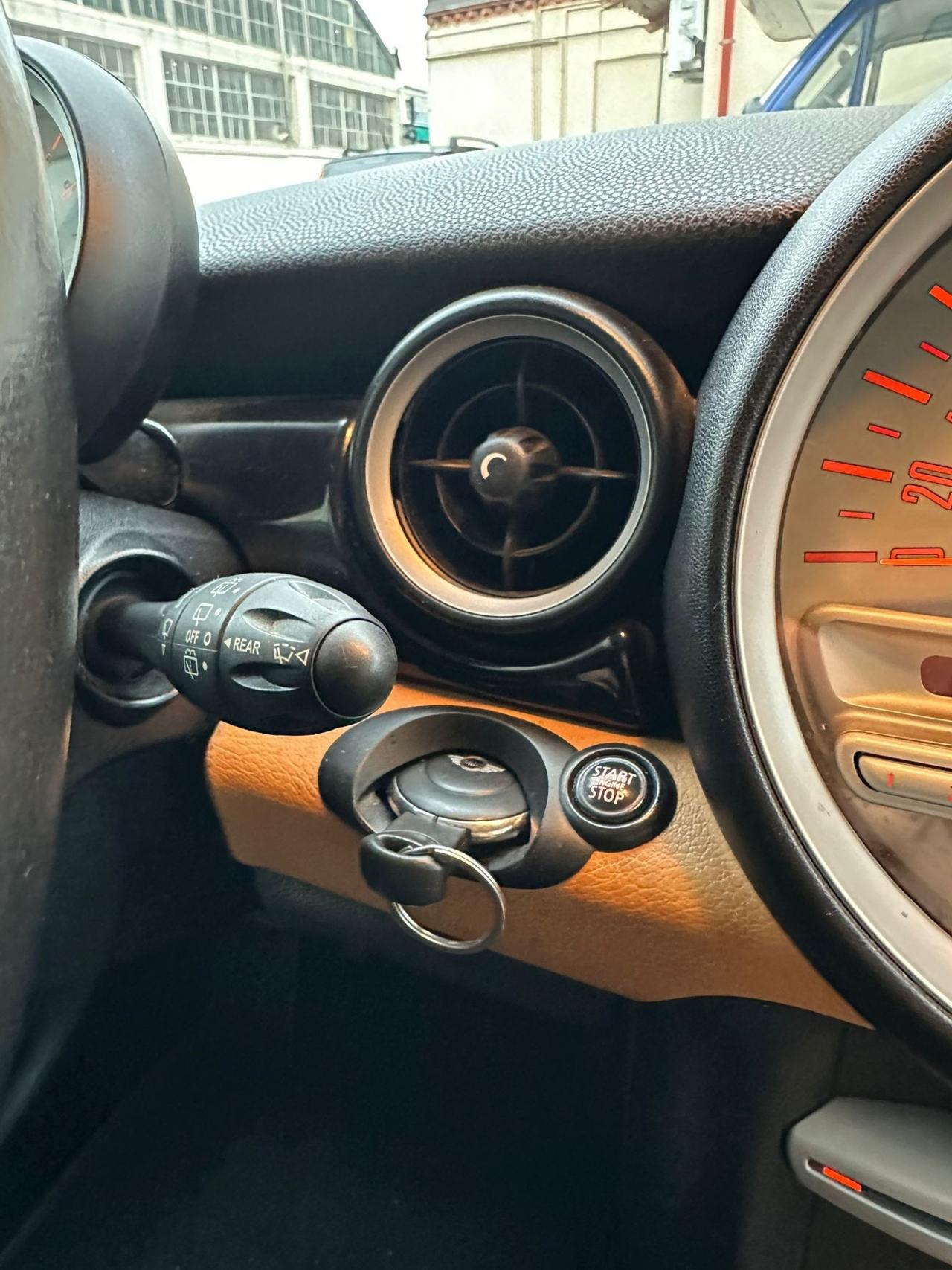 Mini 1.4 16V One Gpl