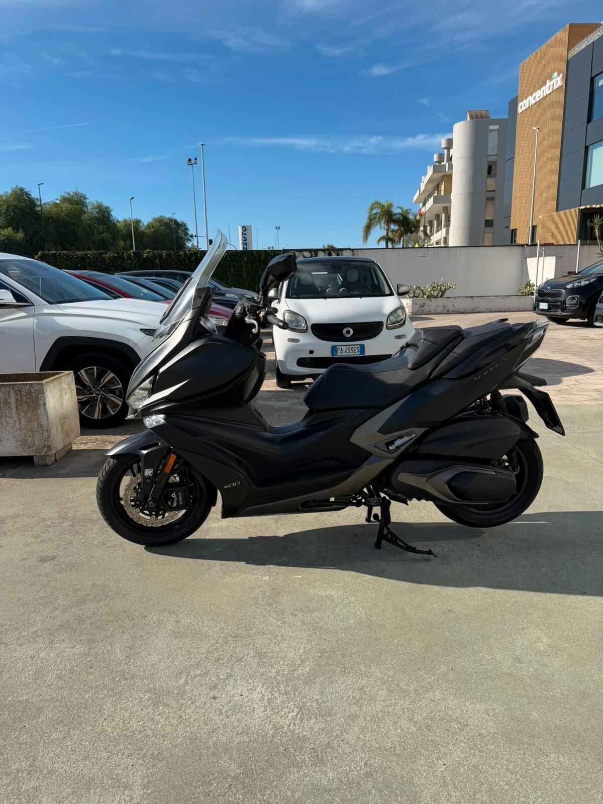 KYMCO XCITING 400i S ABS – 11.700 KM