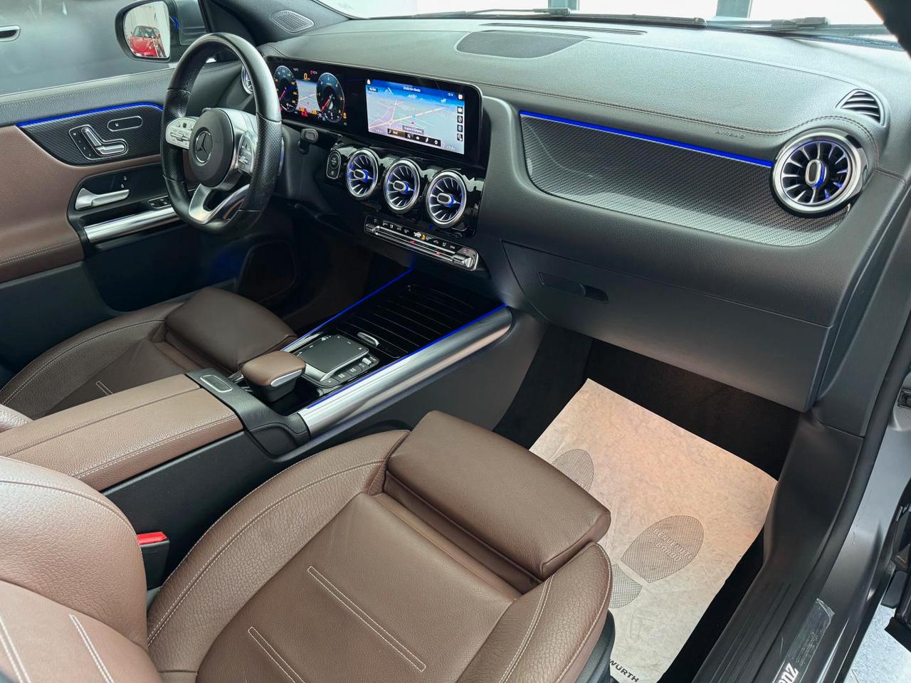 Mercedes GLA 200d AMG Premium Tetto Soli 29000 km