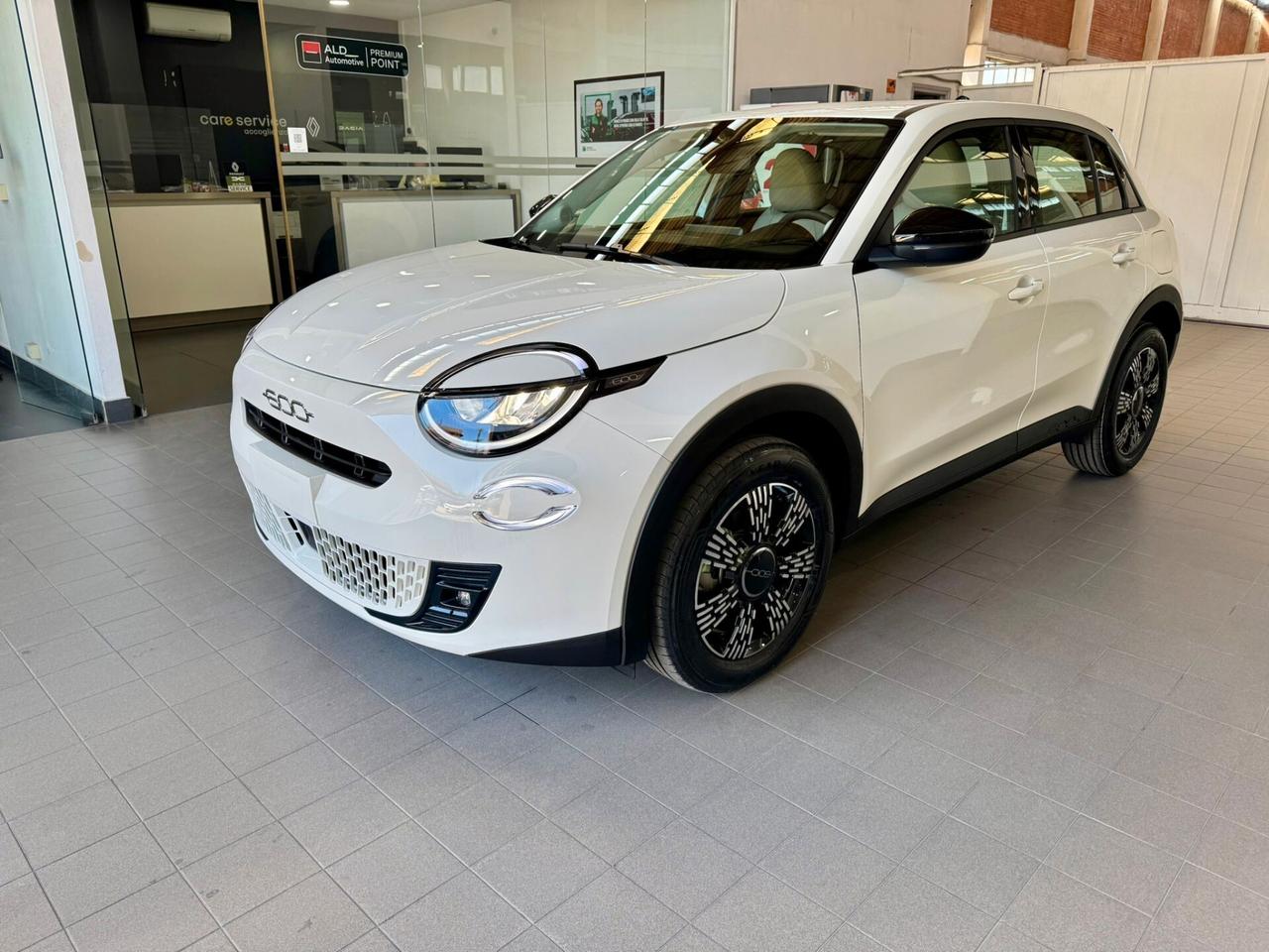 Fiat 600 Hybrid 145 CV DCT MHEV Icon KM0