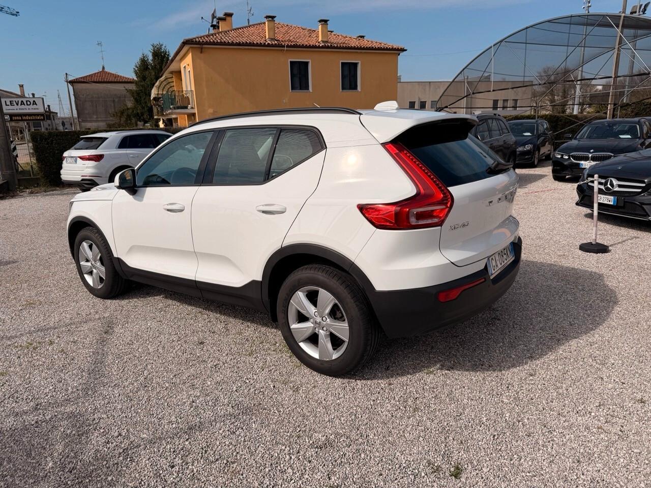 Volvo XC40 2.0 d3 150 cv Business Geartronic