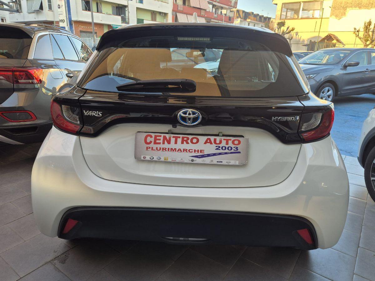 TOYOTA - Yaris - 1.5 Hybrid 5p. Business