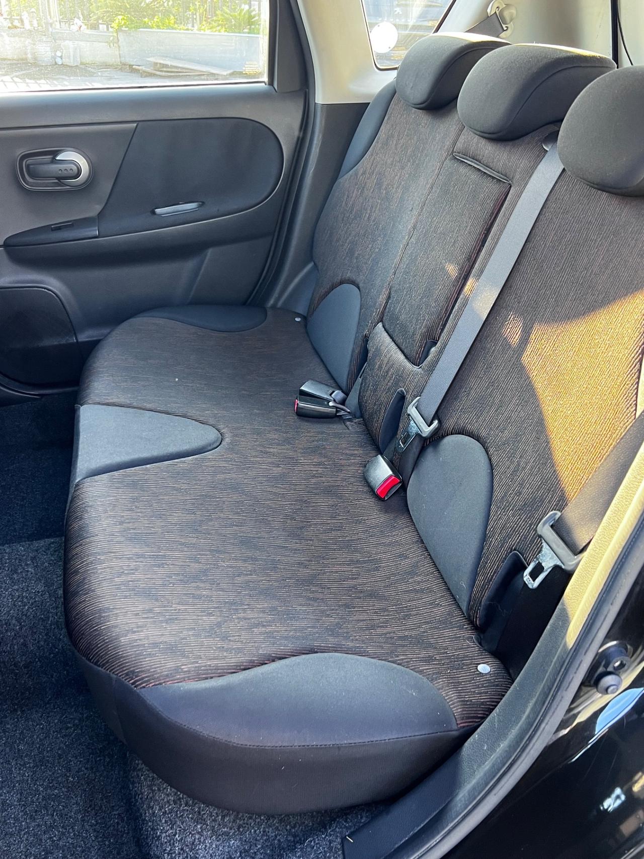 Nissan Note 1.5 dCi 86CV Tekna