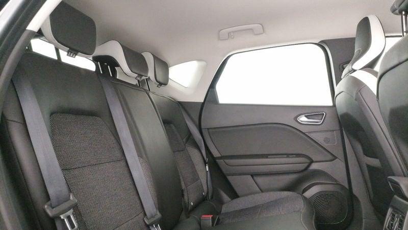 Renault Captur 1.5 blue dci Intens 115cv edc