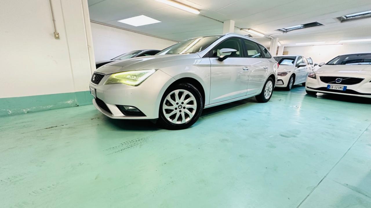 Seat Leon 1.6 TDI 110 CV 5p. Business HIGH. Cambio automatico