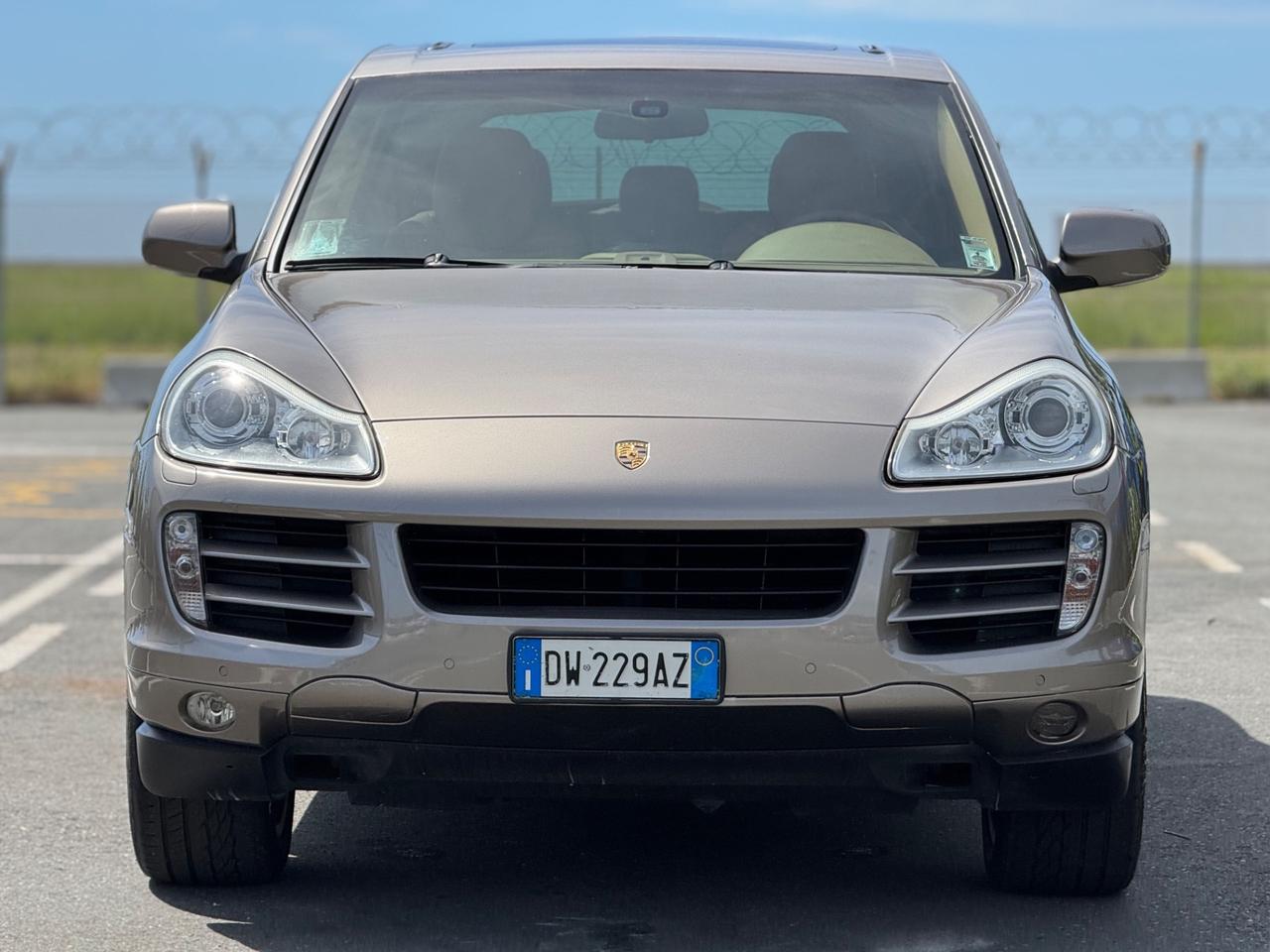 PORSCHE CAYENNE 3.6 BENZINA 290CV PERMUTABILE
