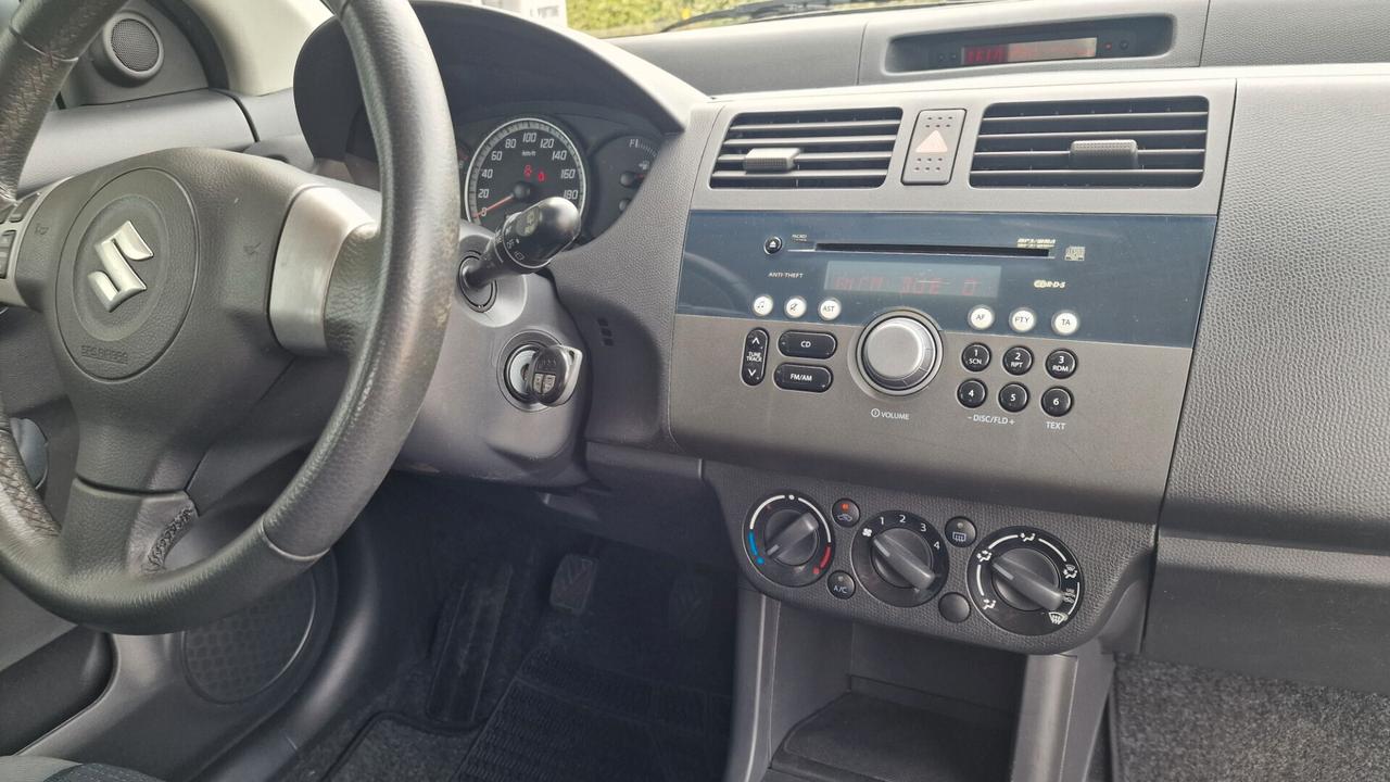 Suzuki Swift 1.3 5p. GL Safety Pack