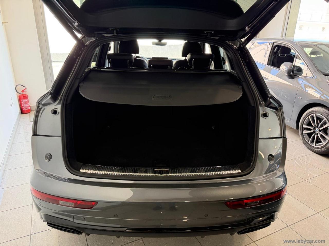 AUDI Q5 40 TDI 204CV qu. S tr. S line
