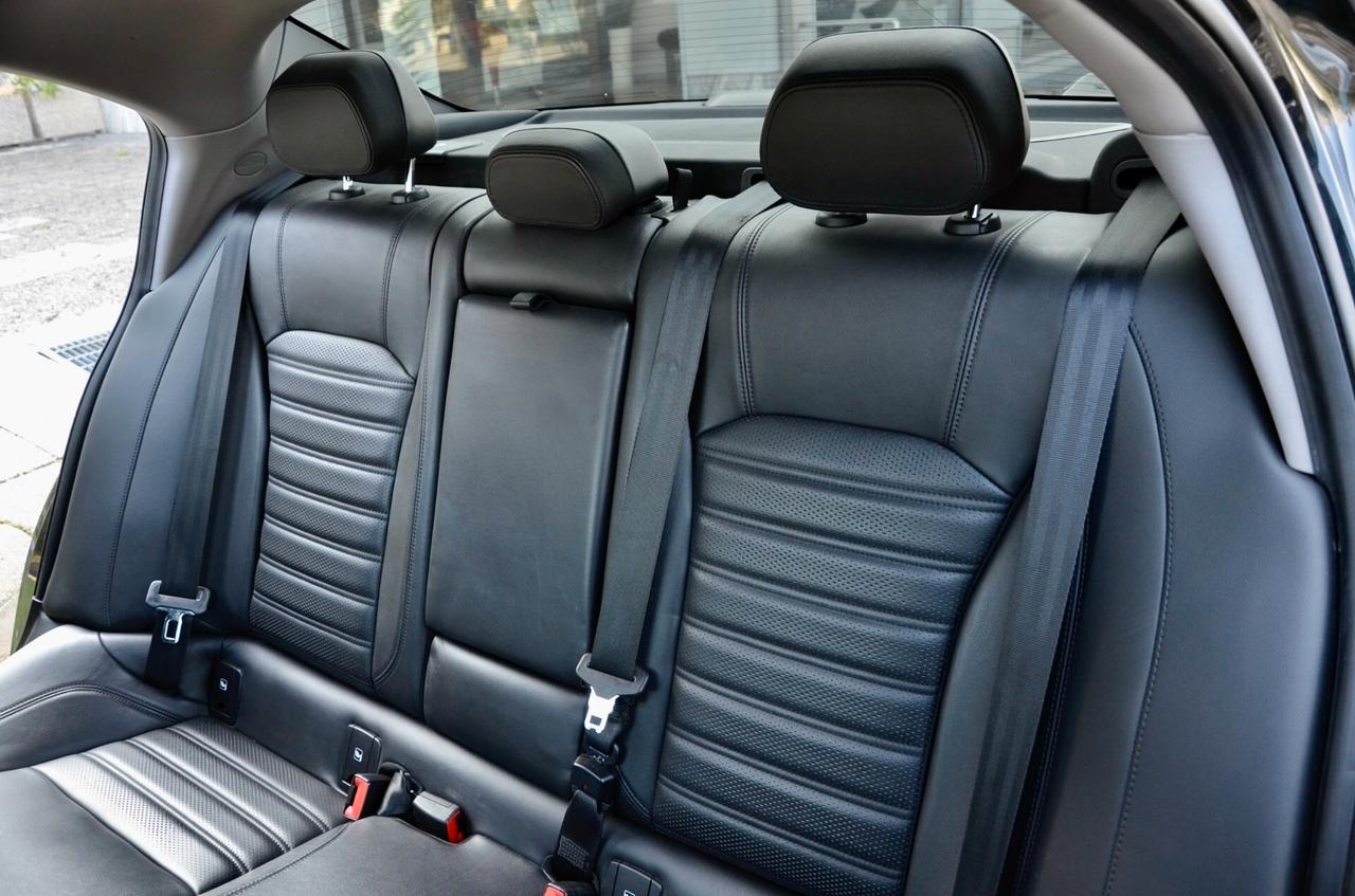 ALFA ROMEO GIULIA 2.2 TD VELOCE Q4 210cv AWD AUTO, UFF ITALIANA, TETTO, EURO 6B, NAVI, RETROCAMERA, 19", PERMUTE