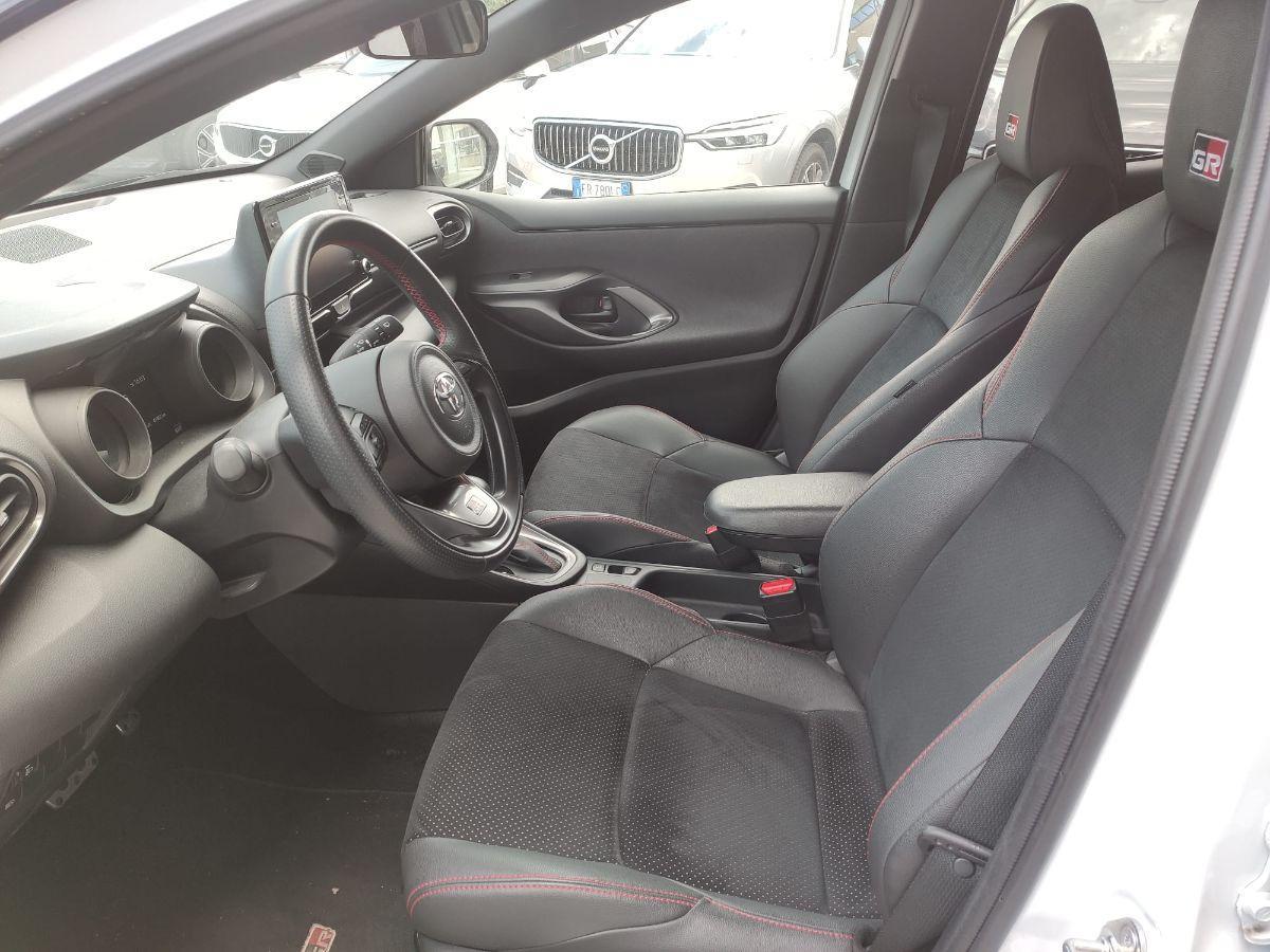 TOYOTA - Yaris - 1.5 Hybrid 5p. GR-S
