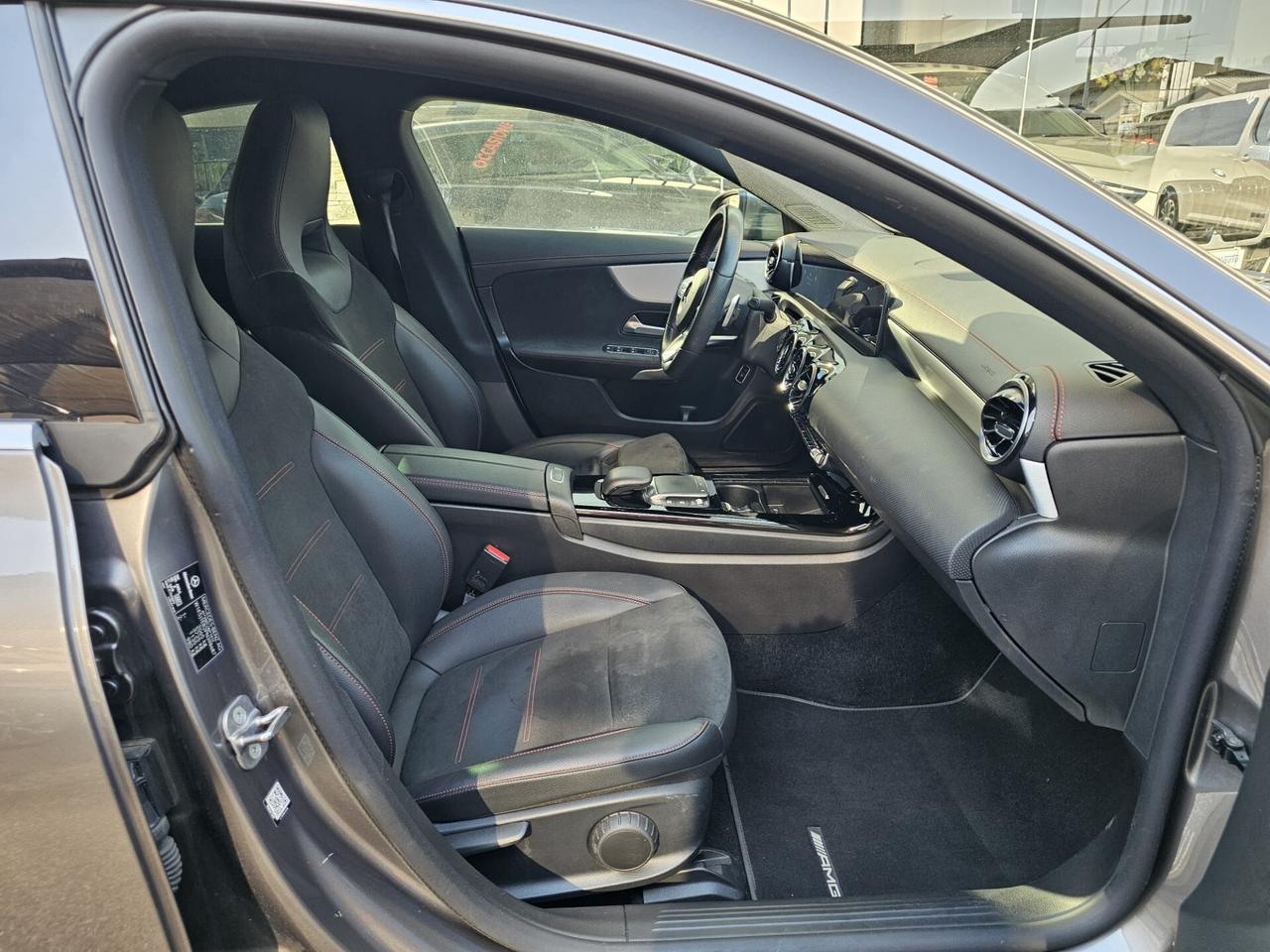 Mercedes-benz CLA 220 d Automatic AMG Line Premium Plus