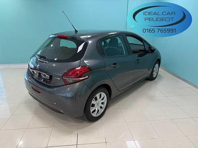 Peugeot 208 PureTech 82 5 porte Allure