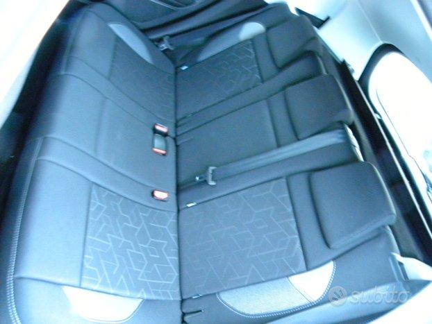 PEUGEOT 2008 1.6 BLUE Hdi NEO PATENTATI NAVI CLIMA CERCHI CRUISE CONTROL MULTIFUNZIONE