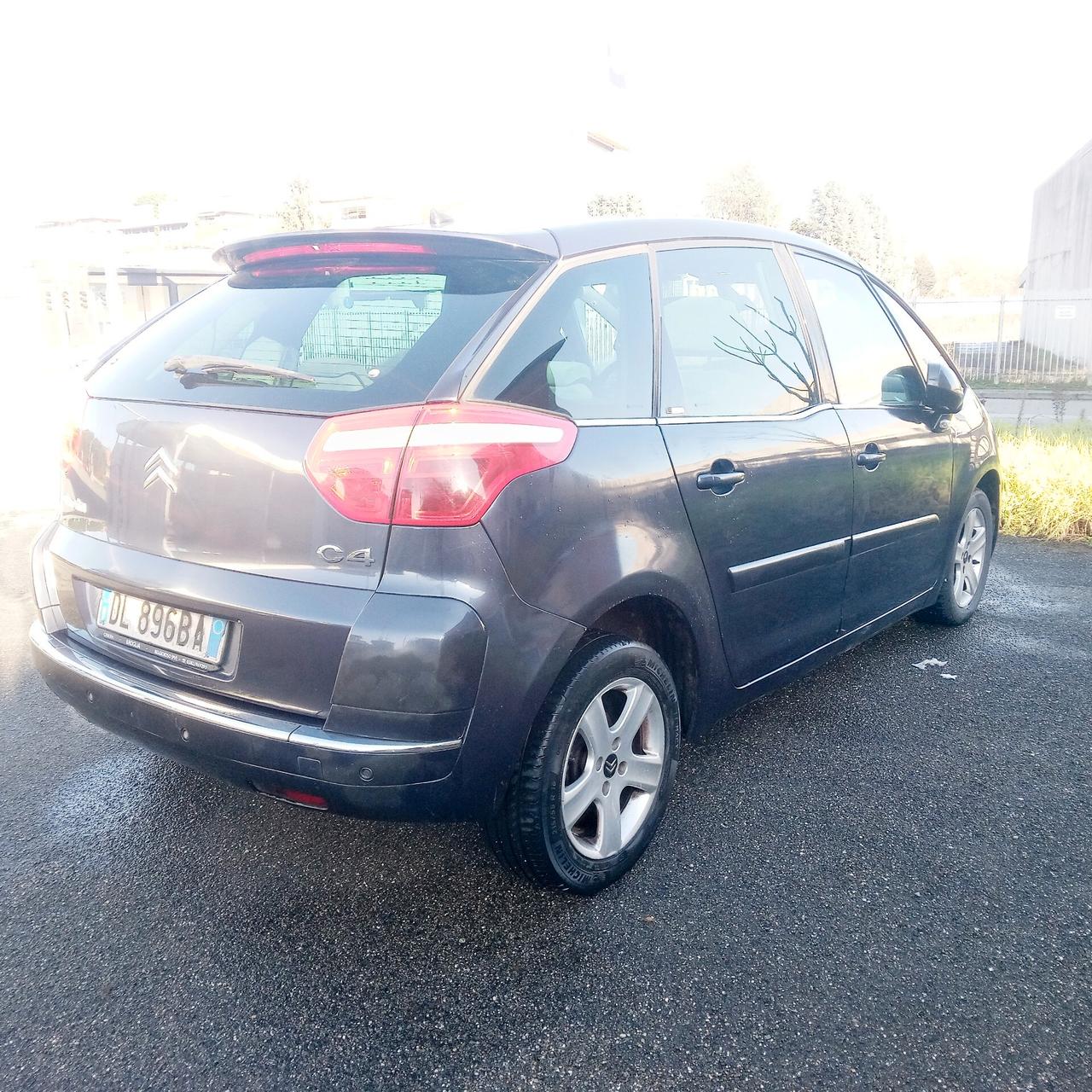 Citroen C4 Picasso 2.0 HDi 138 FAP CMP6 Exclusive