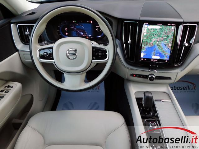 VOLVO XC60 B4 (D) MHEV 197CV AUTOMATICO CORE N1 - IVA ESPOSTA