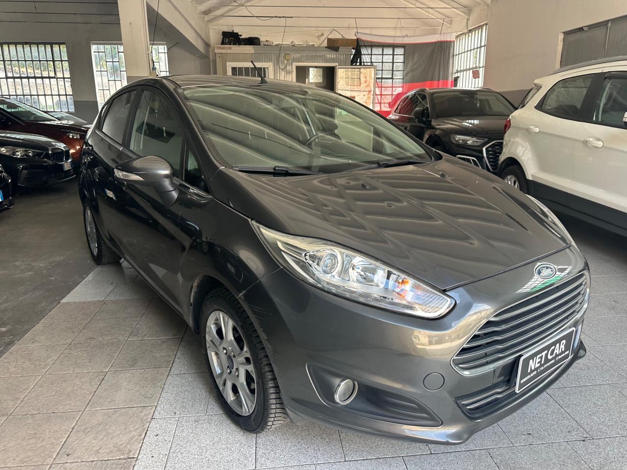 Ford Fiesta 1.4 5 porte Bz.- GPL Black & White Edition